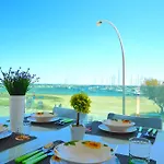 Yachting Apartman *